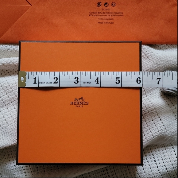 Hermes Box with ribbon and matching shopping bag - Picture 3 of 6